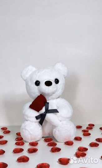 Плюшевый медведь