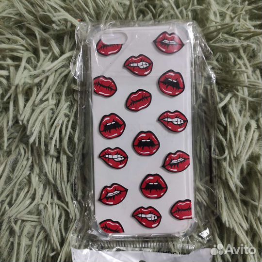 Чехлы на iPhone 6s