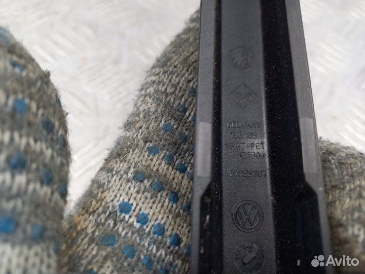 Поводок стеклоочистителя заднего Skoda Octavia A5