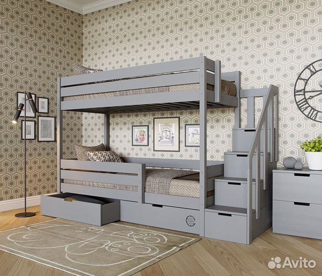 Двухъярусная кровать