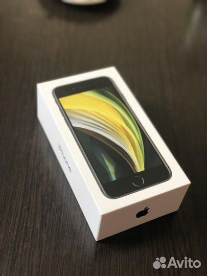 iPhone SE (2020), 64 ГБ