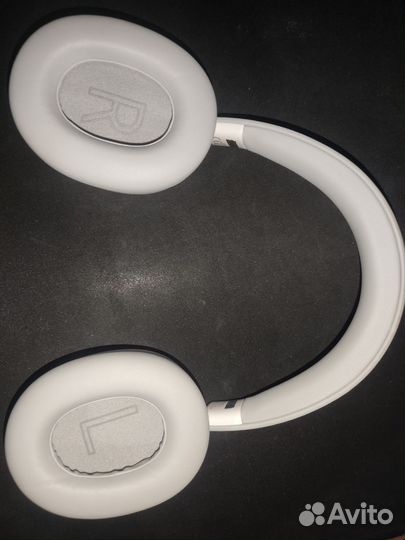 Беспроводные наушники bloody