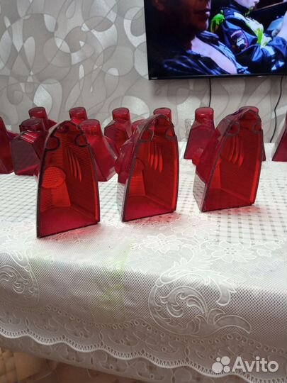 Стекло заднего фонаря (габарит, стоп)