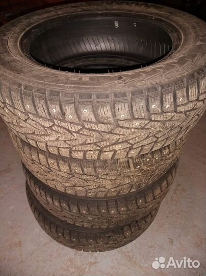 Nokian Tyres Hakkapeliitta 7 185/65 R15 92