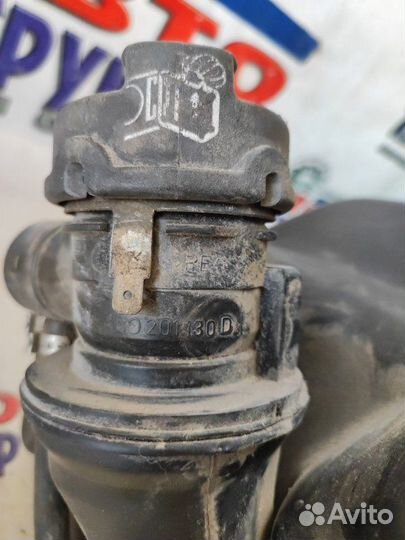 Горловина топливного бака Audi A8 4.2 Quattro