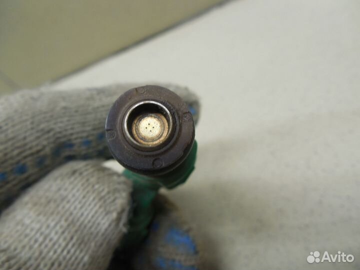 Форсунка инжекторная электрическая RIO 2005-2011