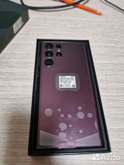 Samsung Galaxy S22 Ultra, 12/256 ГБ