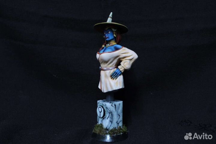 Бюст девушки-тау (warhammer 40000, tau)