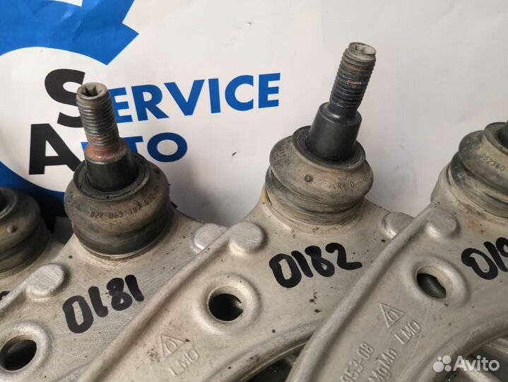 Audi Q7 Touareg 07- Передний верхний рычаг LH RH