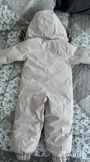 Зимний комбинезон для девочки