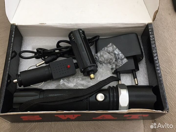 Аккумуляторный фонарик