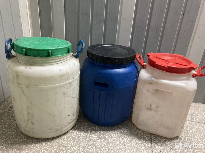 Емкости пластиковые бу