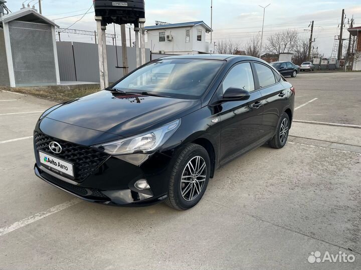 Hyundai Solaris 1.6 AT, 2022, 52 000 км