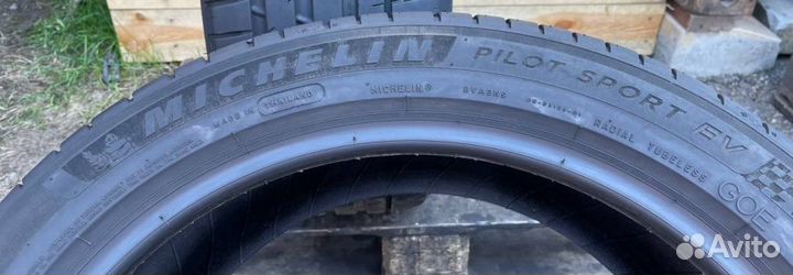 Michelin Pilot Sport EV 255/45 R20