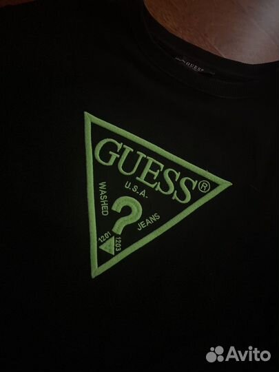 Свитшот Guess p.M