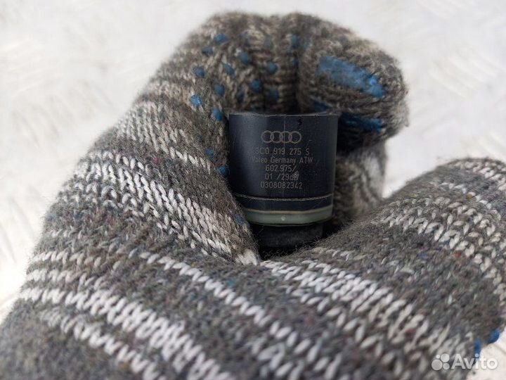 Датчик парковки задний Audi Q7 4LB 3.0 casa 240