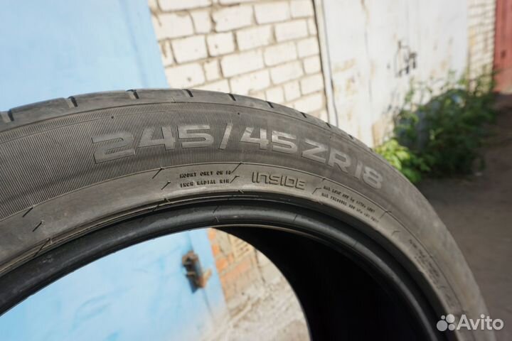 Nokian Tyres Hakka Black 2 245/45 R18