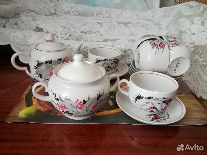 Чай.сервиз;Графин;стеклярусы