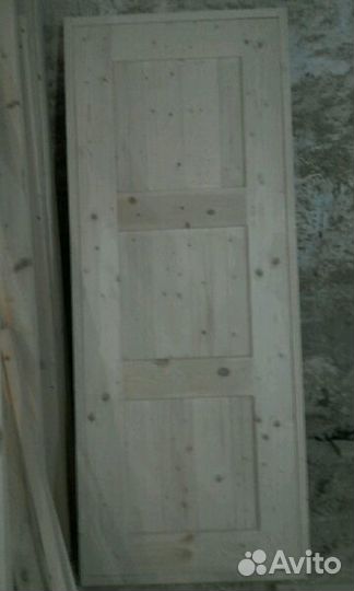 Двери деревянные