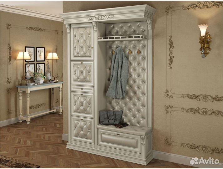 Шкаф четырехдверные