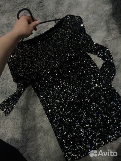 Платье женское