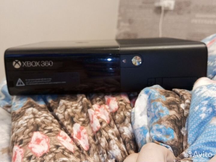 Игровая приставка xbox 360 б/у