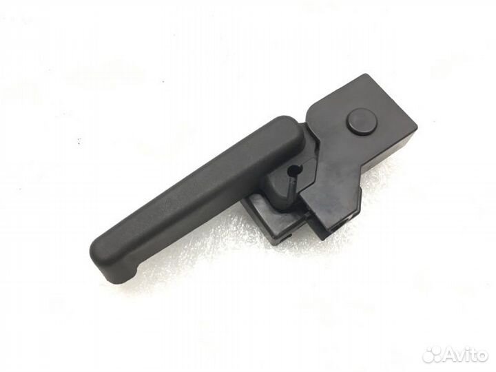 Ручка открывания капота Chevrolet Cruze седан 1.6