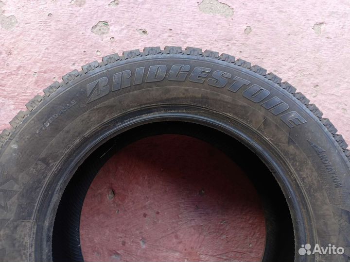 Bridgestone 613V 205/65 R15 19B