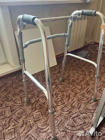 Ходунки для взрослых