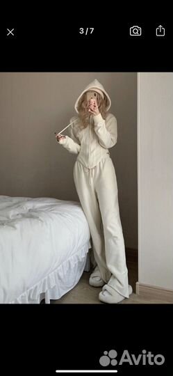 Спортивный костюм женский