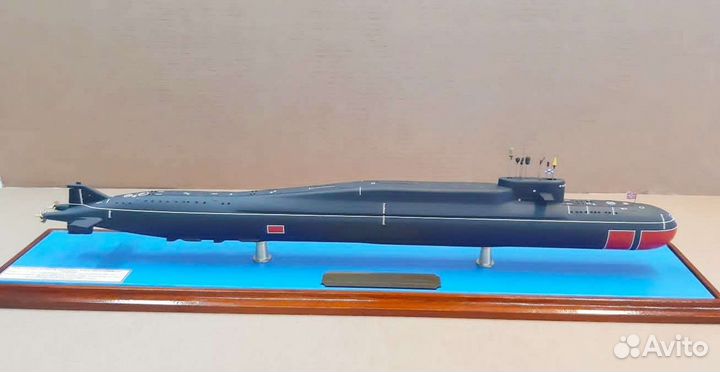 Модель подводной лодки 667