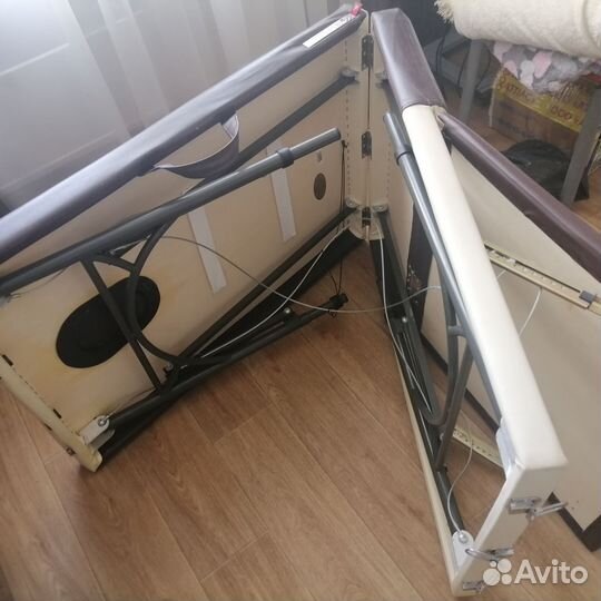 Массажный стол Yamaguchi