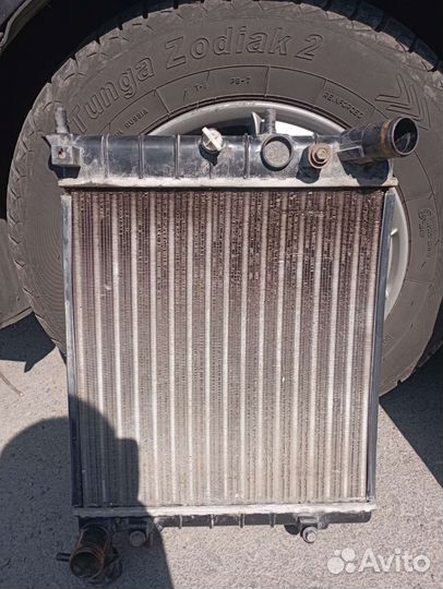 Радиатор охлаждения на hyundai accent мкп