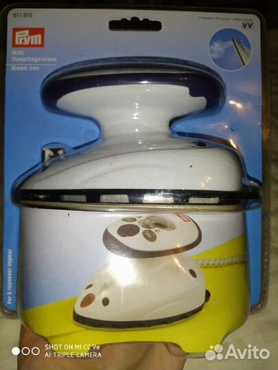 Компактный утюг с пароотпаривателем