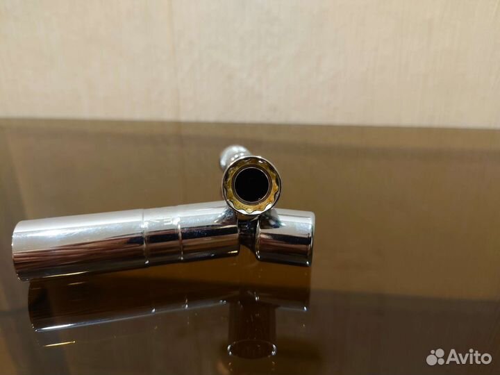 Специальный свечной ключ BMW