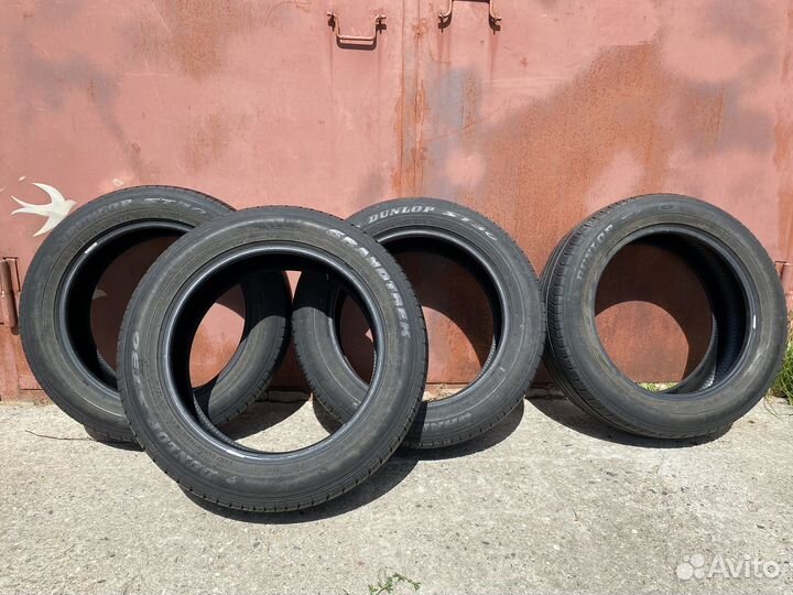 Dunlop Grandtrek ST30 235/55 R18 100H