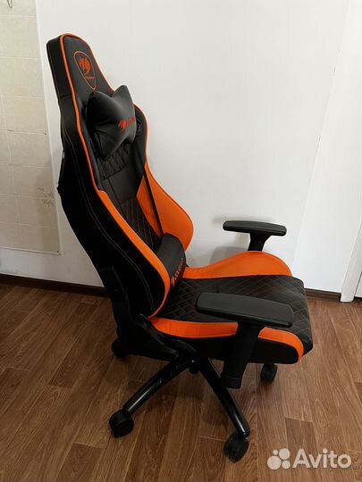 Кресло игровое Cougar Explore S оранжевый