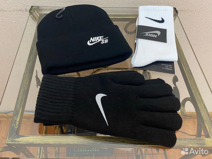 Стильный набор Найк комплект шапка