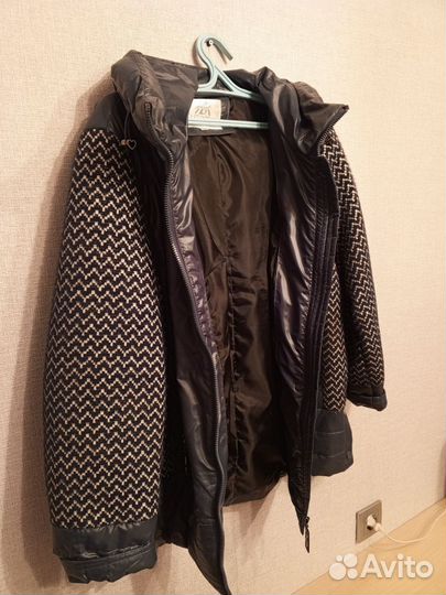 Две куртки и платья