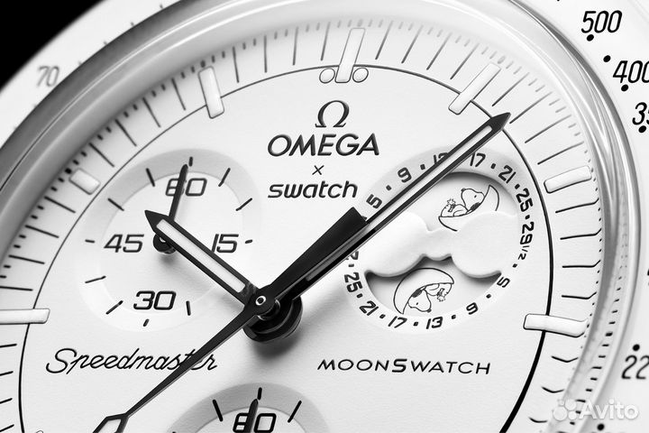 Swatch mission to the moonphase snoopy