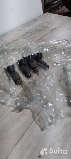 Топливная рампа на Ford Focus 2 2.0 145л.с aoda