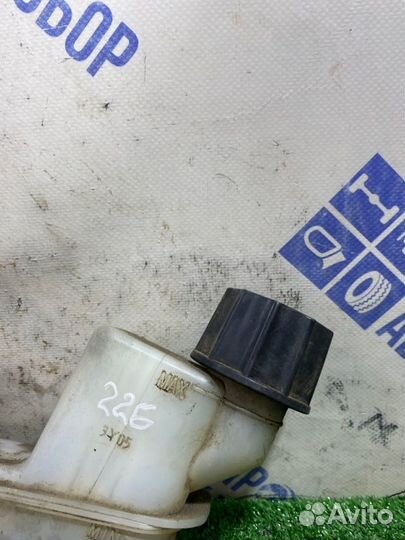 Главный тормозной цилиндр Mazda 6 Gg седан 1.8 L8