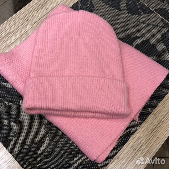 Комплект (шапка и шарф)
