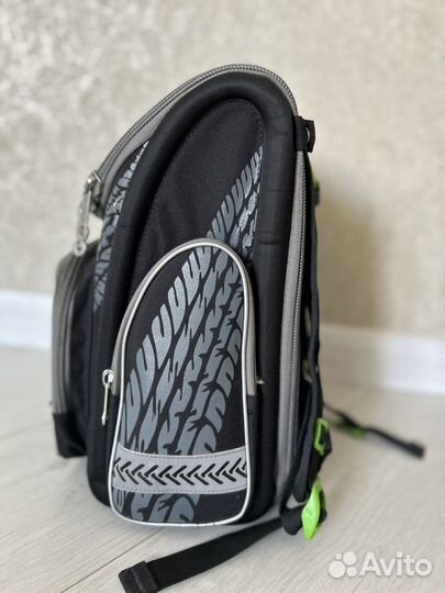 Рюкзак школьный для мальчика grizzly
