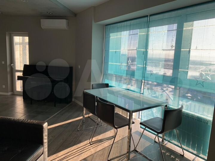 3-к. квартира, 140 м², 15/18 эт.