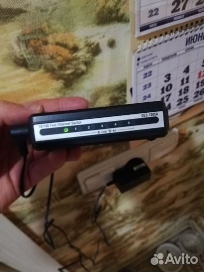 Коммутатор d link des 1005a