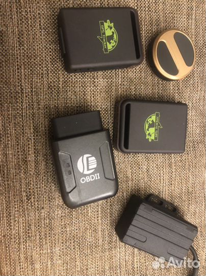 5 gps трекеров аккумуляторных