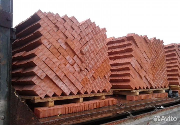 Кирпич полнотелый. С доставкой