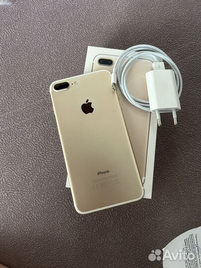Телефон iPhone 7 plus