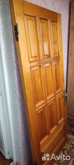 Дверь входная деревянная бу